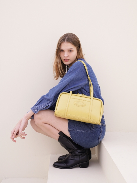 Lire Medium Shoulder Bag (Mustard)
