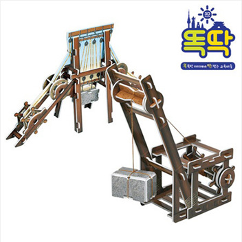 3D입체퍼즐 수원화성의 거중기와 녹로 건축물 우드락모형 크래커플러스
