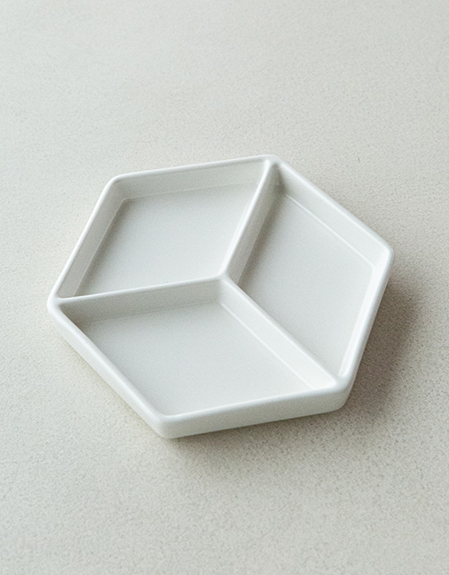 효백자_세칸나눔접시육각 (21x2.8cm)