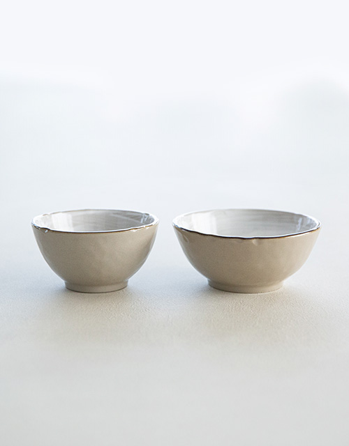 미색꽃_원공기(12*6.5cm), 원대접(14*6cm)