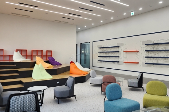 충북 제천시 - JNC Materials 사옥 사무동