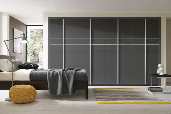 H 그레이 스페이스