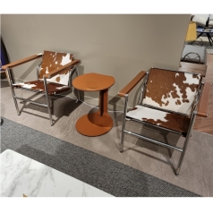 HD -  LC1 포인트체어 (송치)