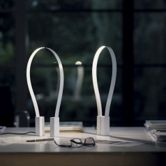 [이태리] 마르티넬리루체 플루이다 테이블램프 Fluida Table Lamp 823/BI