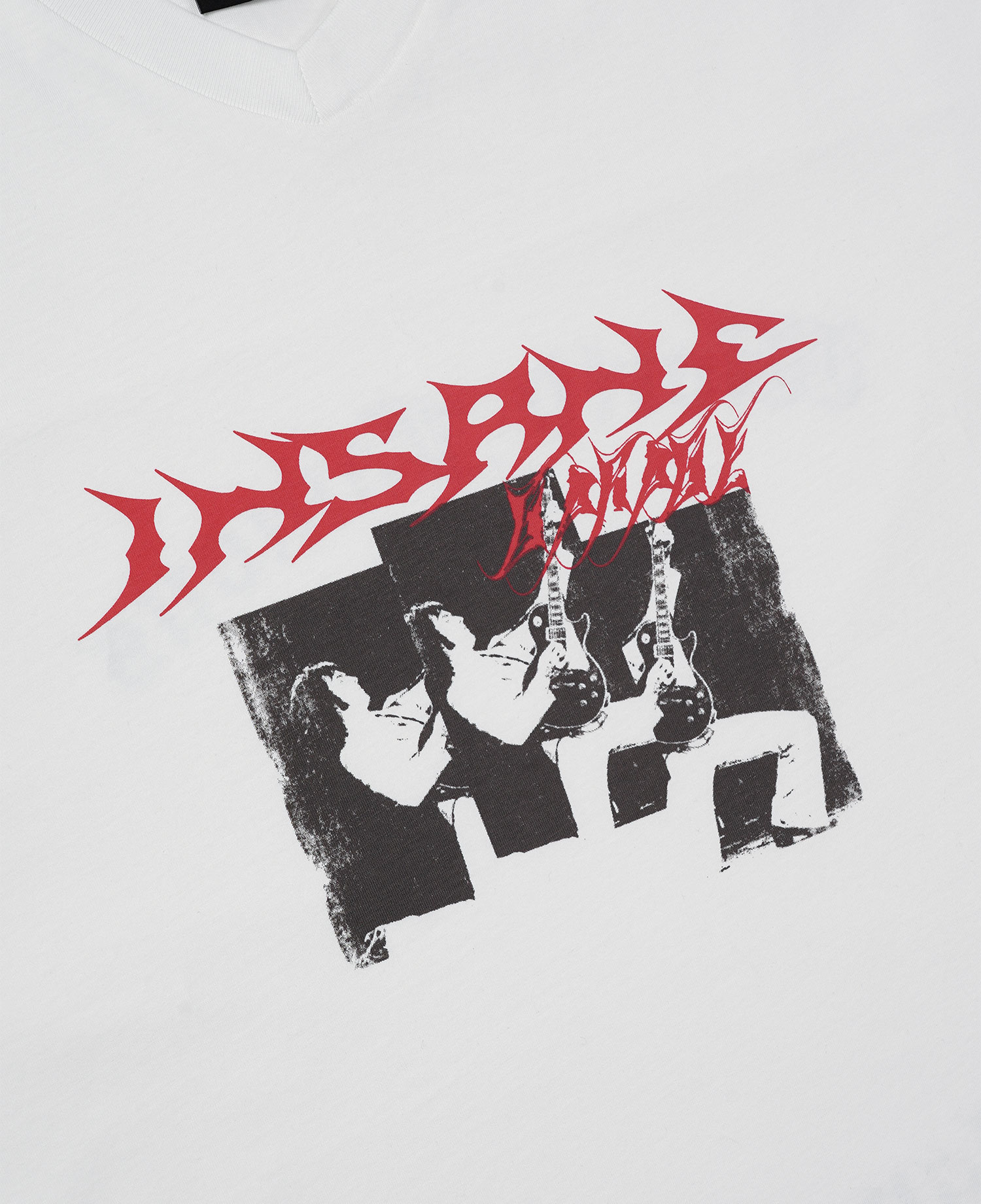 INSANE GRAPHIC V-NECK T-SHIRT_OFF WHITE