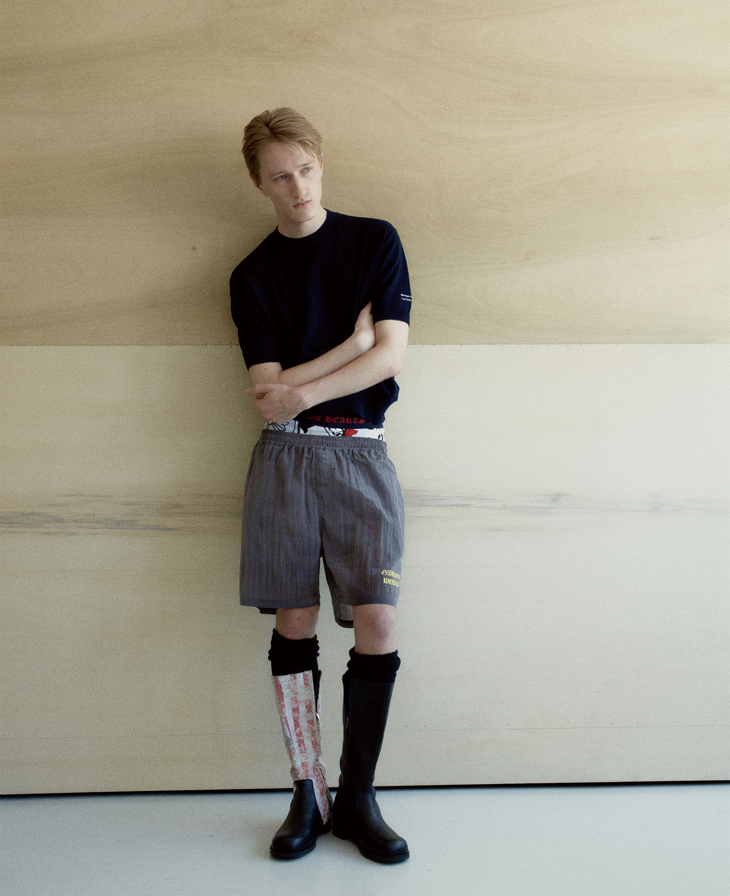 INSANE BASIC GRAPHIC NYLON SHORTS_GRAY