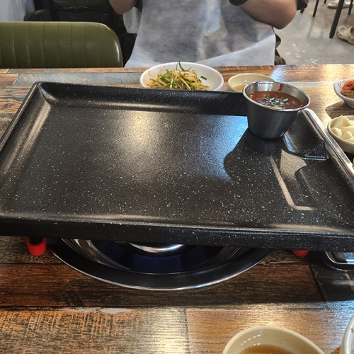 대박 플러스 사각불판 민무늬 가위 집게 업소용 삼겹살 고기불판 곱창 볶음밥 고기집 구이판 31x41cm