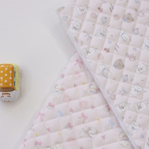 대폭 4온스 마름모 누빔원단 애니멀 패밀리 핑크바탕 2종 Z2030