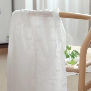 화이트 코튼 리본 플라워 자수 원단