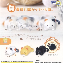 SANYODO 무표정으로 회전하는 고양이 캡슐토이 3종셋트