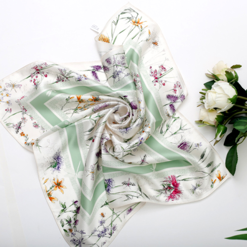 [더로라]54정사각 실크쁘띠스카프-바이올렛들꽃 S25012