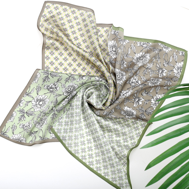 [더로라]66정사각 실크쁘띠스카프-카키필드 S25013