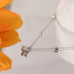 Luminous chandelier necklace