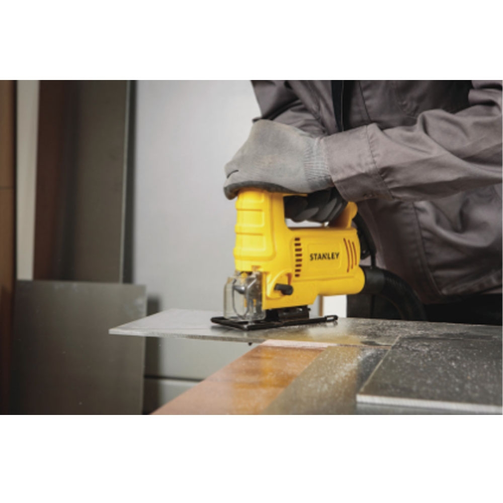 스탠리 3단조절 목재 철재 알루미늄 20V 충전직쏘 SCJ600 본체만