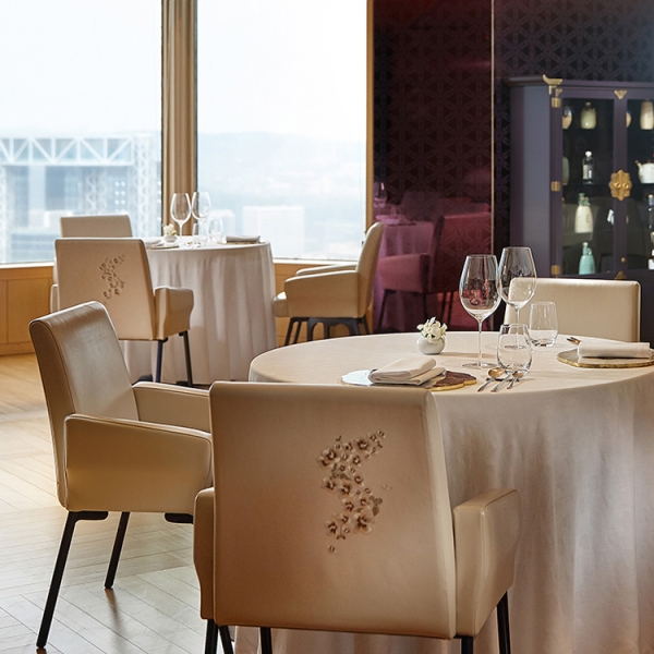 무궁화의 롯데호텔 서울 – 백록 코스메뉴 주중 이용권 1인_4