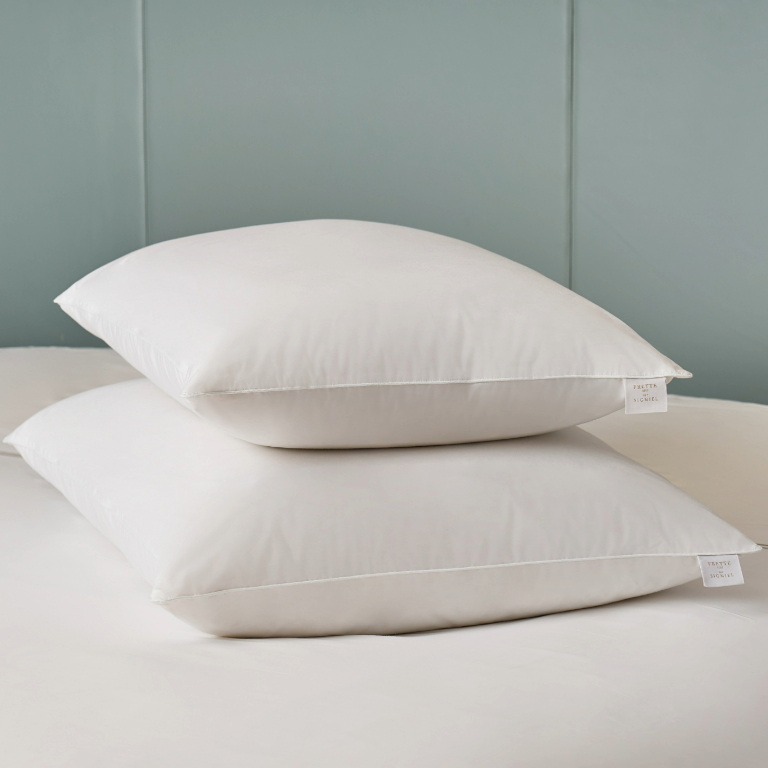 프레떼 포 시그니엘의 리빙 &ndash; 거위털 베개 │ 커버 별도