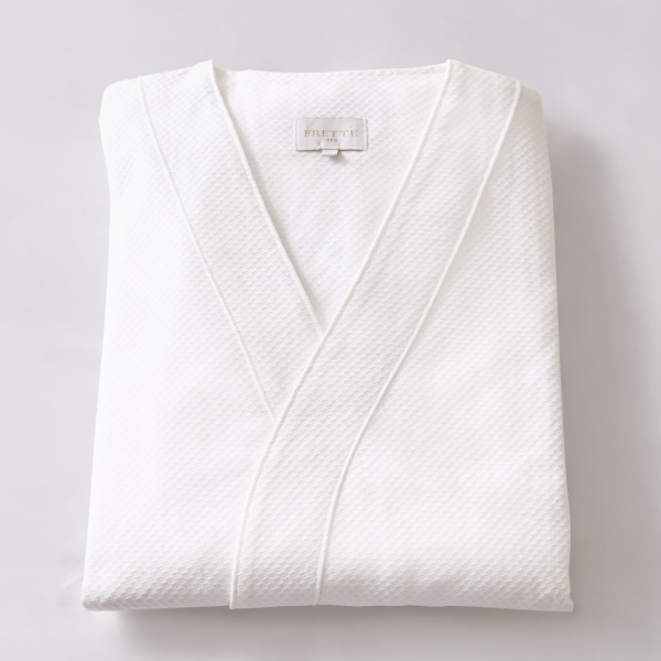 프레떼 포 시그니엘의 프레떼 포 시그니엘 – 라이트 로브(L)_1