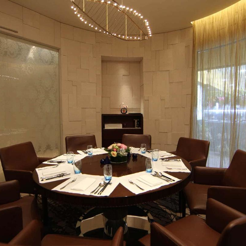 페닌슐라의 롯데호텔 울산 – 주말 점심/저녁 뷔페 어린이 1인_3