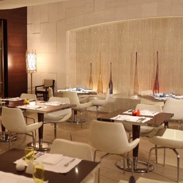 페닌슐라의 롯데호텔 울산 – 주말 점심/저녁 뷔페 어린이 1인_2