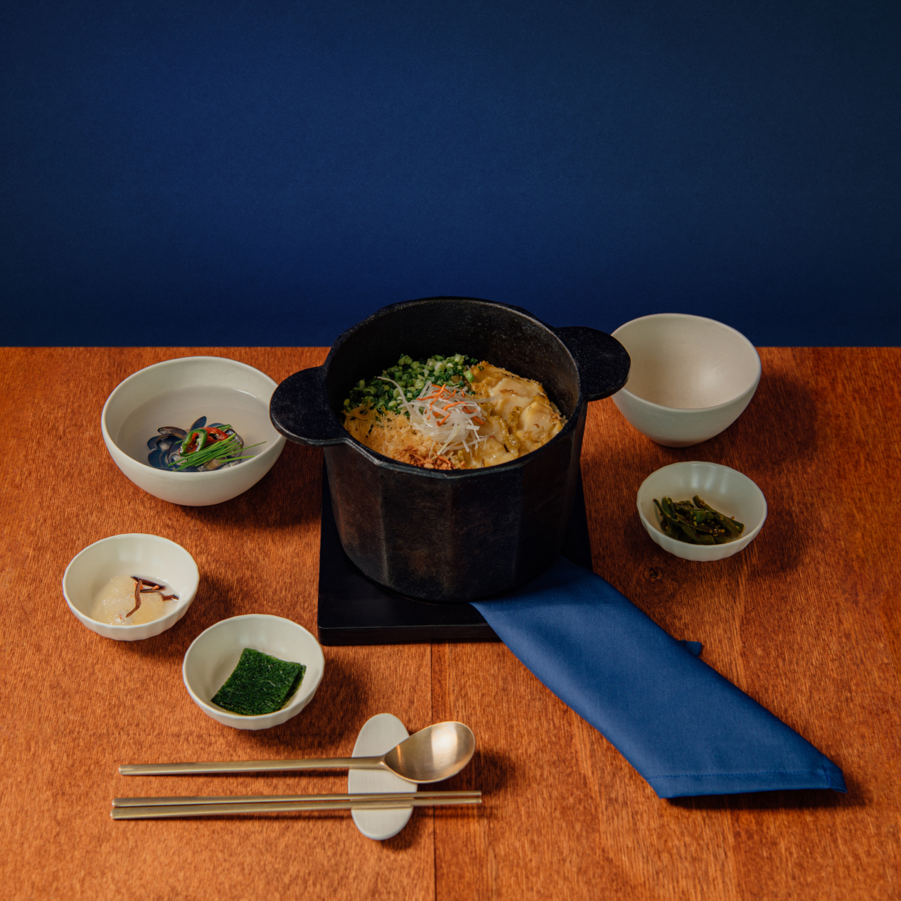 차오란의 시그니엘 부산 – 안심 송이솥밥 [2인]