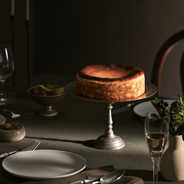 베이커리의 베이커리 – 롯데호텔 바스크 치즈케이크_1