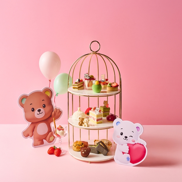 페닌슐라 라운지 & 바의 호텔이용권 &ndash; Must be Strawberry 애프터 눈 티 세트