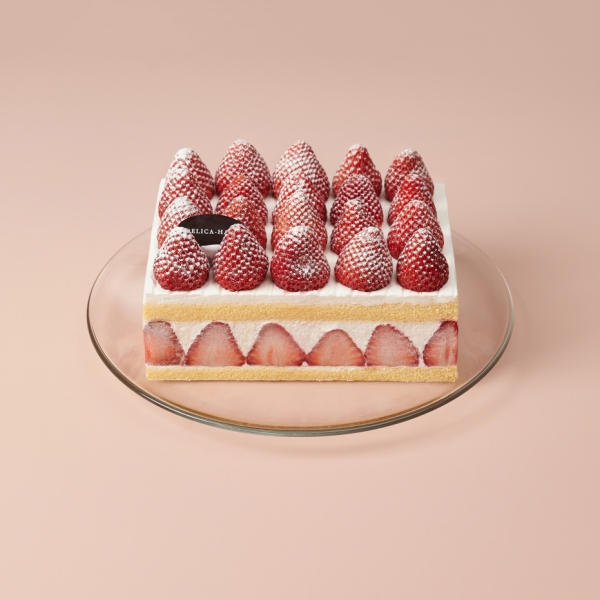 델리카한스의 호텔이용권 - 프리미엄 딸기 케이크