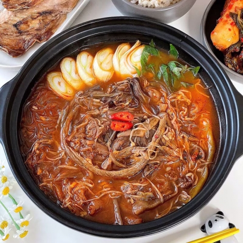 건더기 폭탄! 직접 키운 한우로 만든 한우 육개장