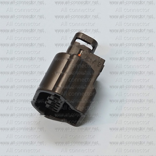 MG643744-5