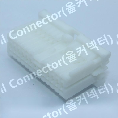 MG653033