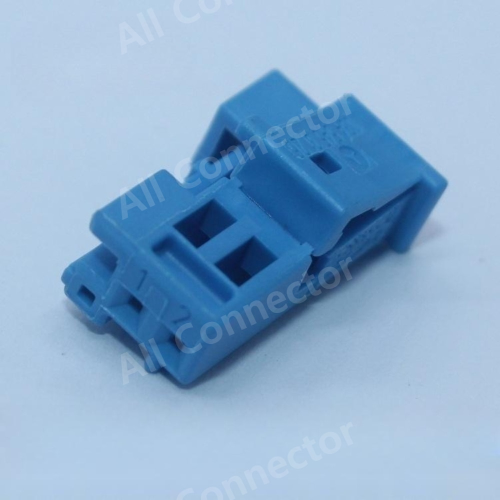 3-2208952-1