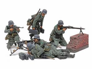 [35386] 1/35 German MG Team Mid-WWII