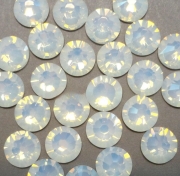 오스트리아산 크리스탈 2088 (스와로브스키 정품) 화이트오펄 원형 평면 네일스톤 네일파츠