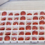 오스트리아산 크리스탈 1088 (스와로브스키 정품) 마룬딜라이트 브이컷 네일스톤 네일파츠