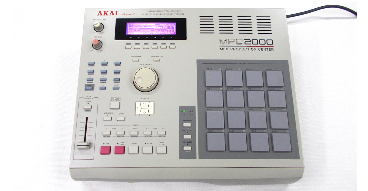 Akiai MPC2000