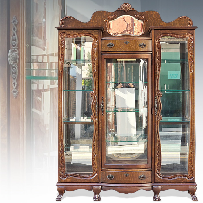 미국산 플라스키 오크 엔틱 3문장식장(조명등)