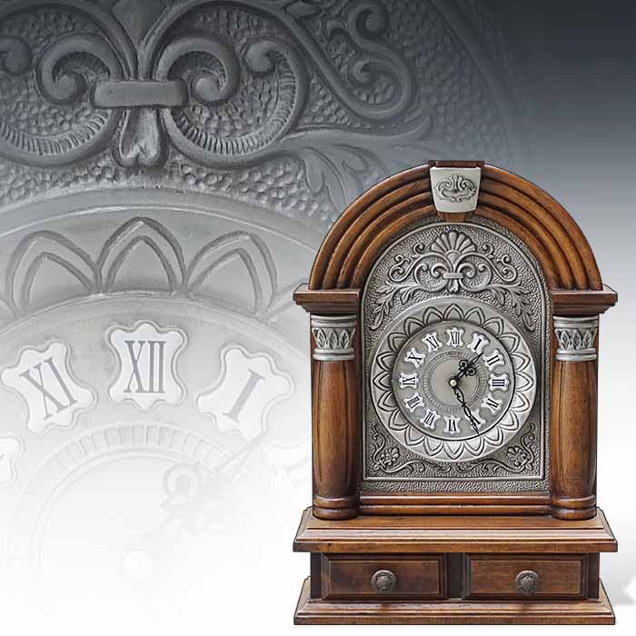 유로 주석 조각 원목 전자식 탁상시계