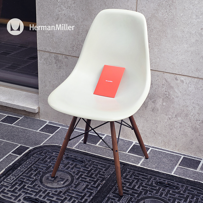 Herman Miller히먼밀러 임스 파이버글라스 사이드체어(3개보유)