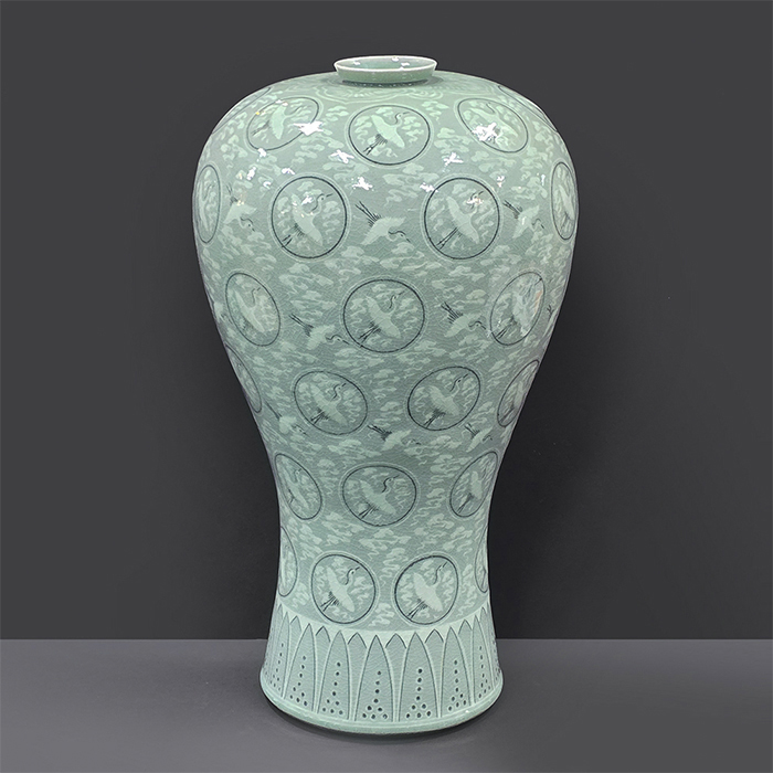 해강 유근형 청자상감운학문매병(47cm)