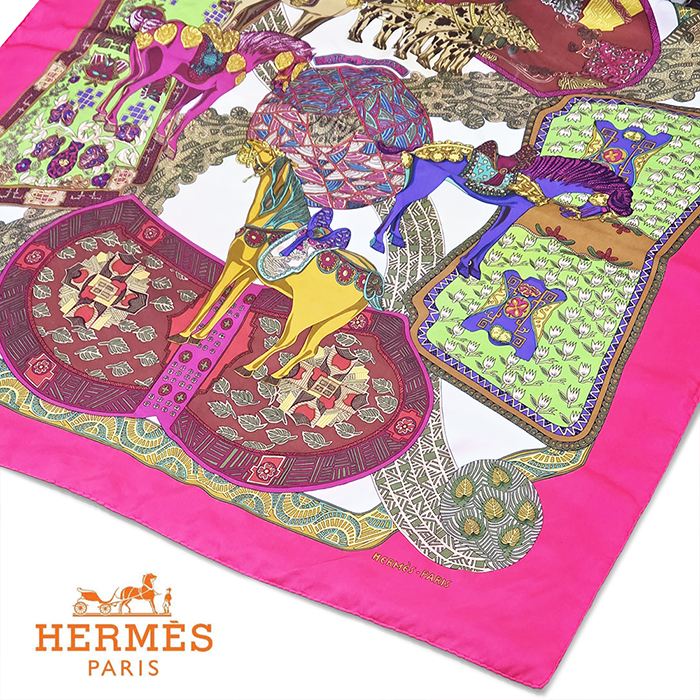 에르메스 초원의예술 핑크 실크 스카프