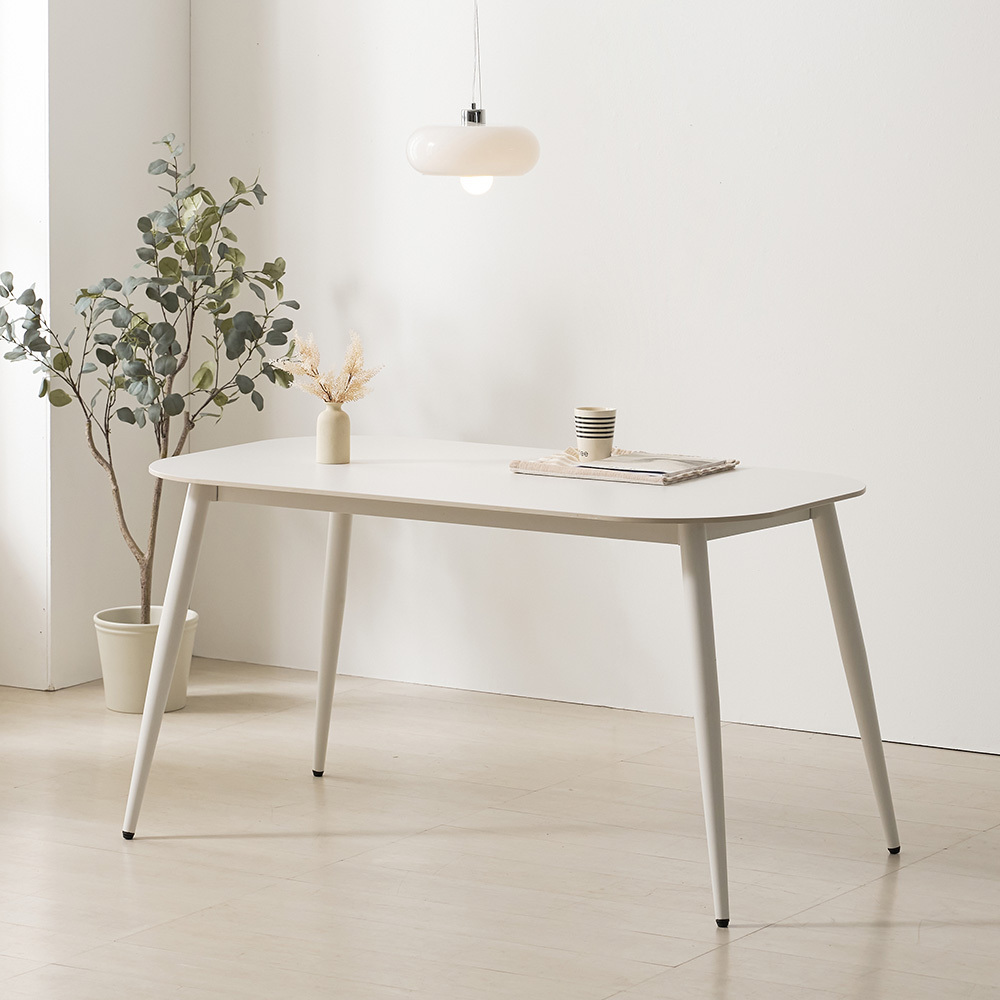 벨로 1400 4인 타원형 포세린 세라믹 식탁 테이블