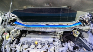 FRONT STRUT BRACE : Q0354