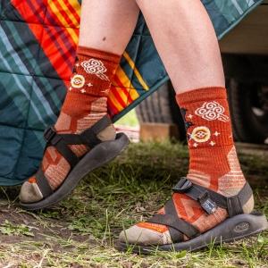 스마트울 W Hike Light Cushion Guardianofthe Skies Crew Socks