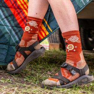 스마트울 W Hike Light Cushion Guardianofthe Skies Crew Socks